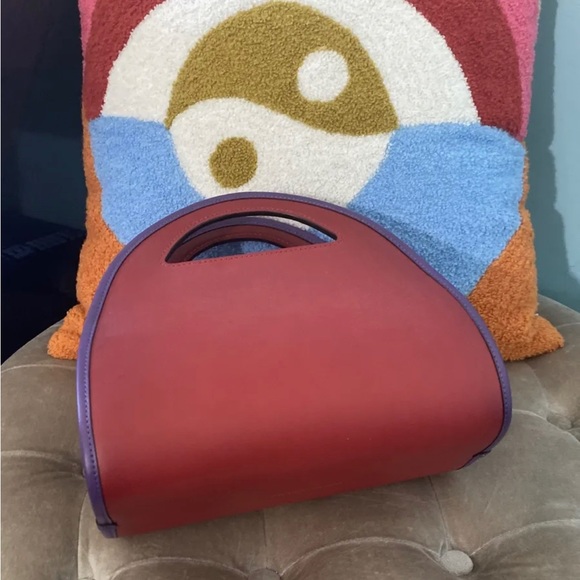 Coach Done Handbag $395 SOLD OUT - Picture 2 of 9